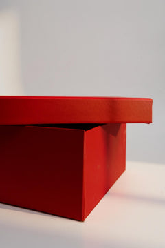 Red Lid Collapsible Box