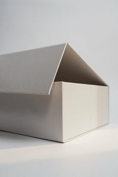 White Magnet Collapsible Box